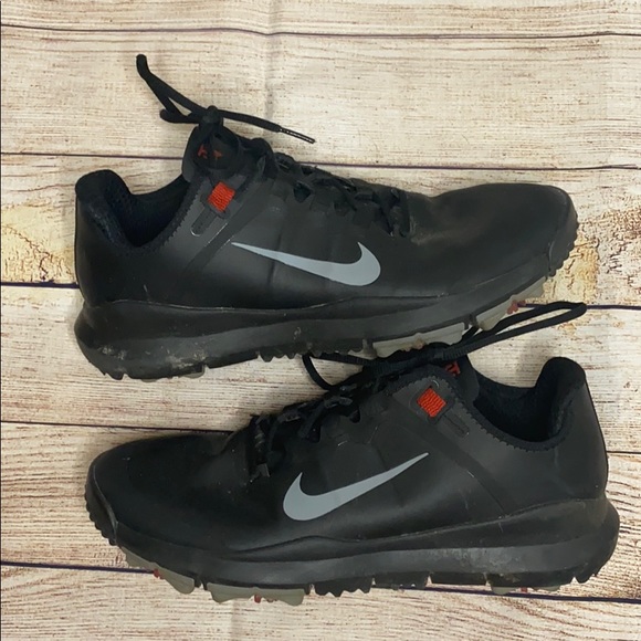 nike golf shoes 10.5